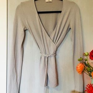 Wilfred Free “Katsia” wrap cardigan/sweater